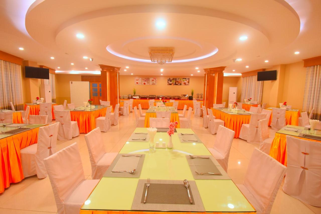 Hotel Htein Thar Таунджи Екстер'єр фото