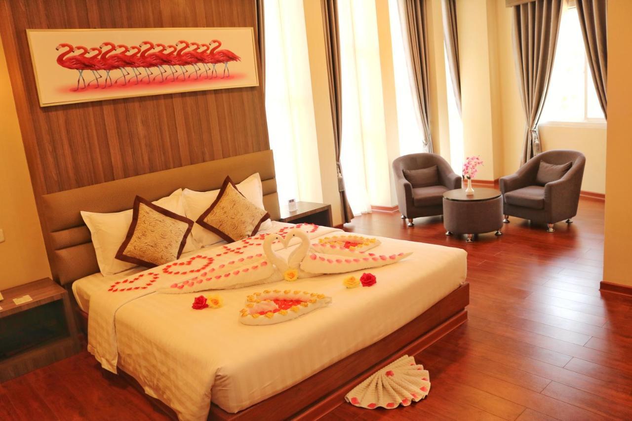 Hotel Htein Thar Таунджи Екстер'єр фото